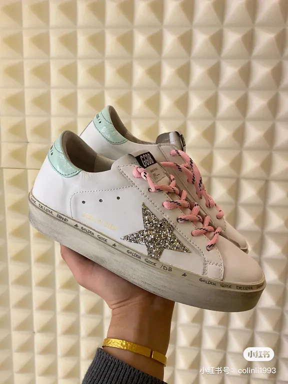 Golden Goose Shoe 